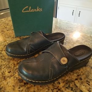Clarks Navy Leather Slip On Size 10
